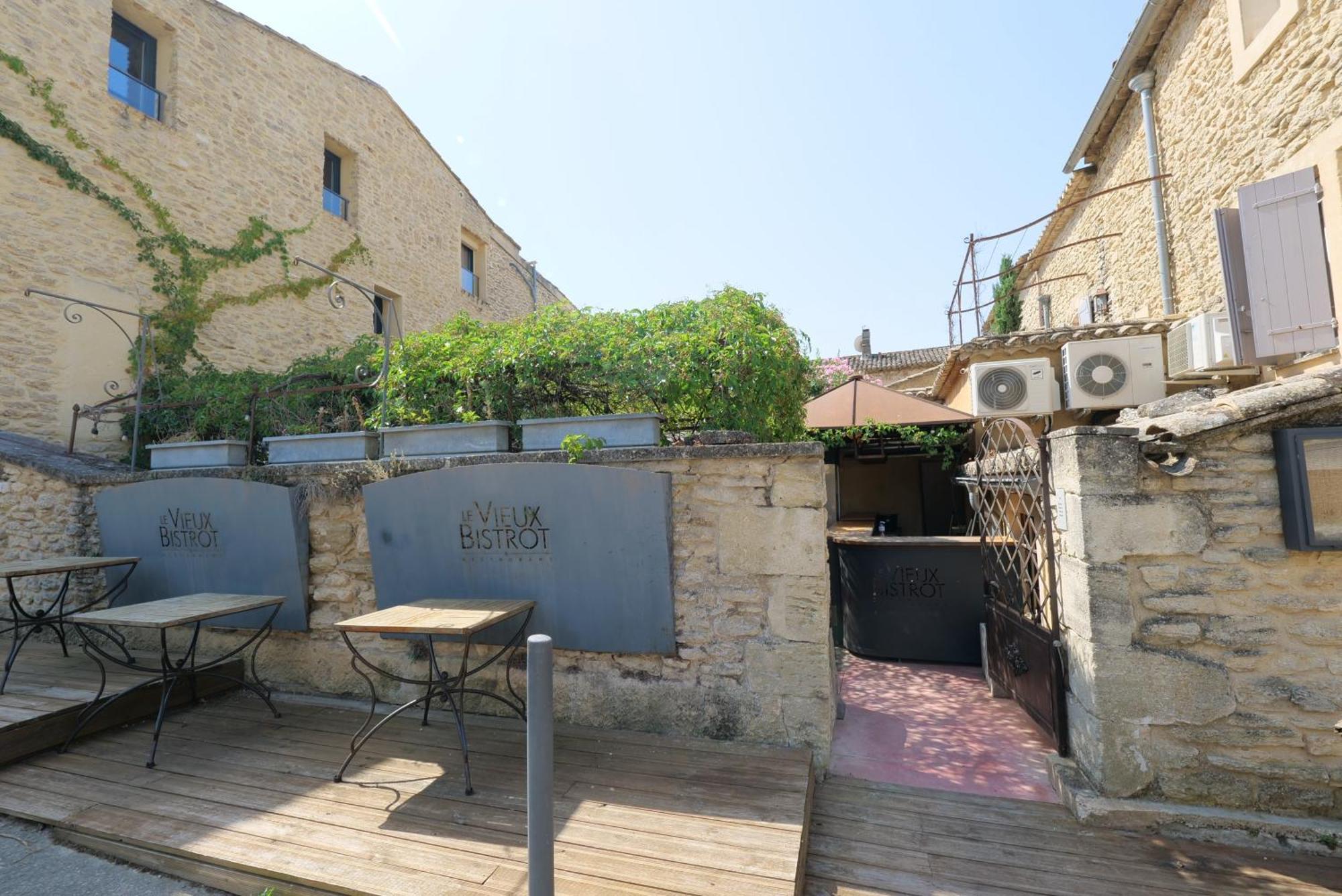 Chambres Du Vieux Bistrot Cabrières-dʼAvignon Extérieur photo